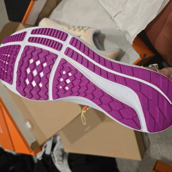 Nike Women's Running Shoes - Purple and Cream - Picture 3 of 4
